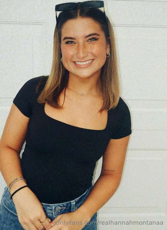 realhannahmontanaa
