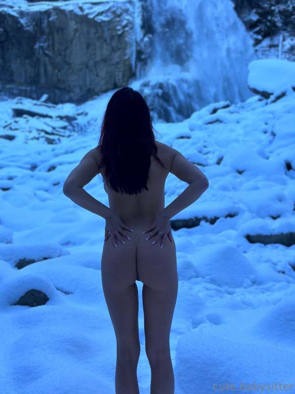Cute.babysitter