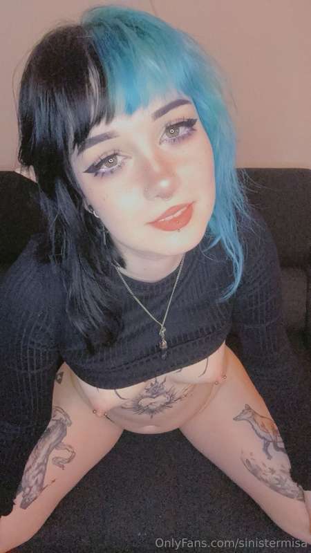 sinistermisa photo