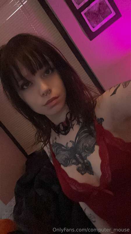⛓️ Merry Christmas 🎁 🖤 my hairs a bit messy cause I was gonn..