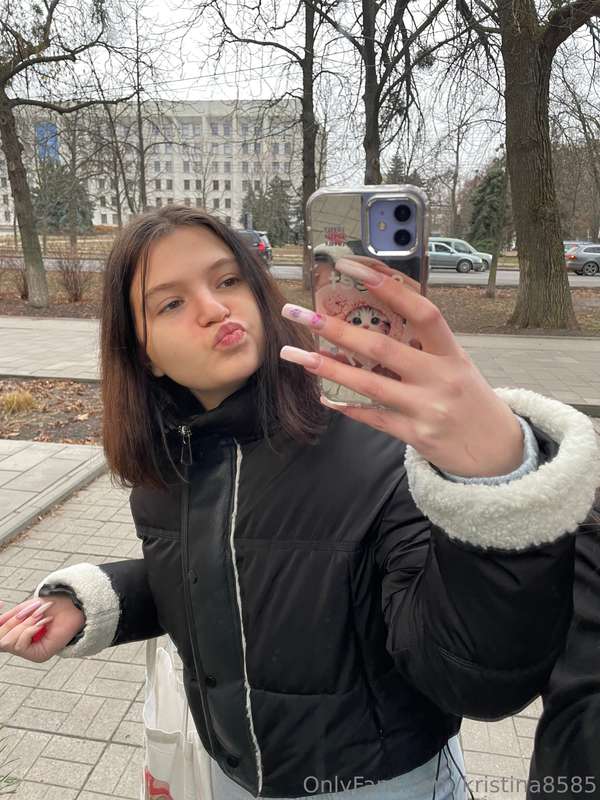 kristina8585
