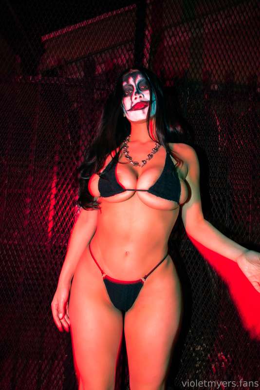 Foto 39 de Violet Myers en Tocromo