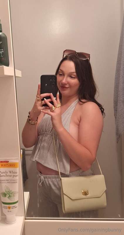 gainingbunny Nude Leaked OnlyFans Photo