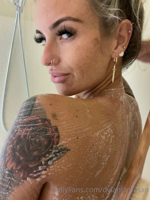 ### I have the steamiest shower solo coming your way!