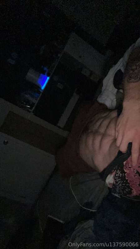 elisabsent