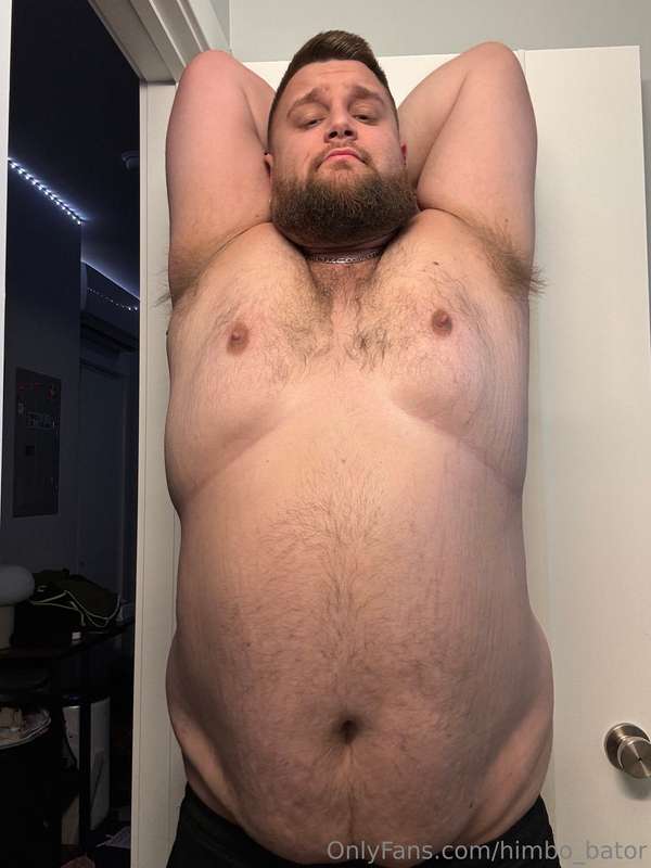 himbo_bator