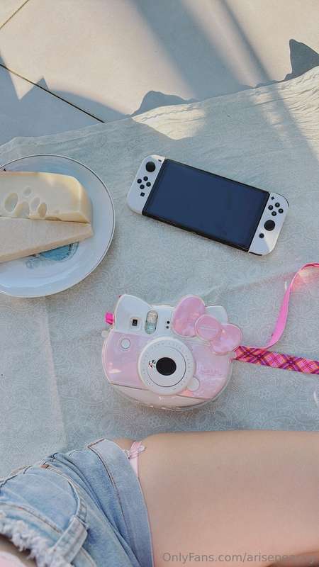 arisepeachy photo