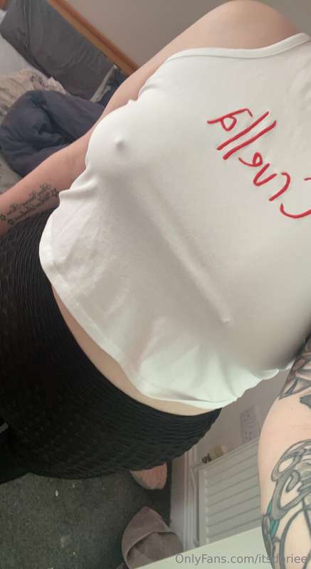Love a white top 🤍