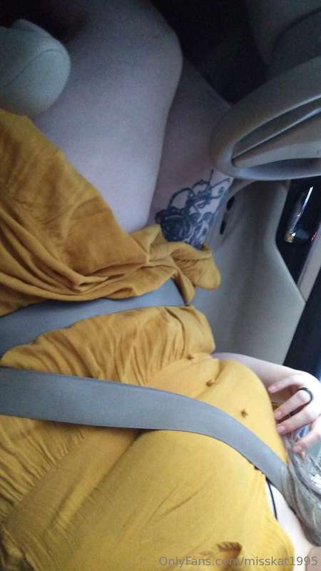 When you're wearing a cute sun dress and stuck in traffic yo..