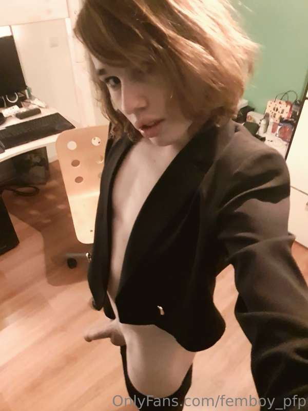 femboy_pfp image #11