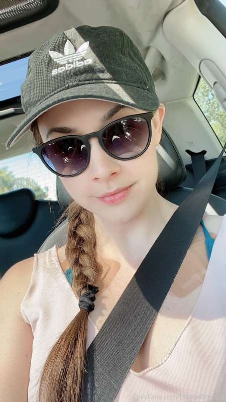 🕶️
