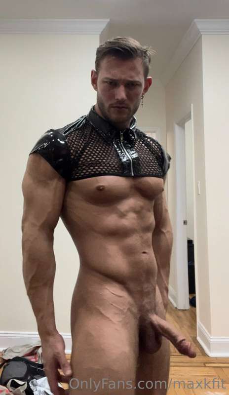 Someone sent me this top to perform in. What do we think of ..