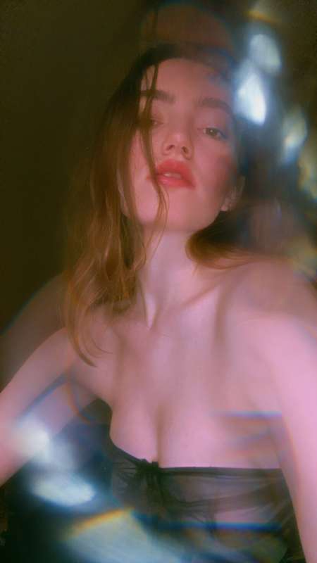 New post on my main acc 😉🔥 
https://onlyfans.com/mariirsnv