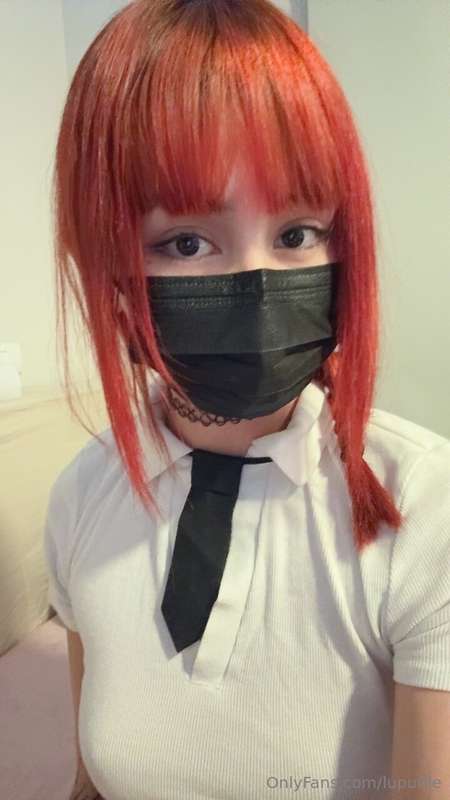 Me dedean y me pegan en el potito con cosplay de Makima <.<♡..