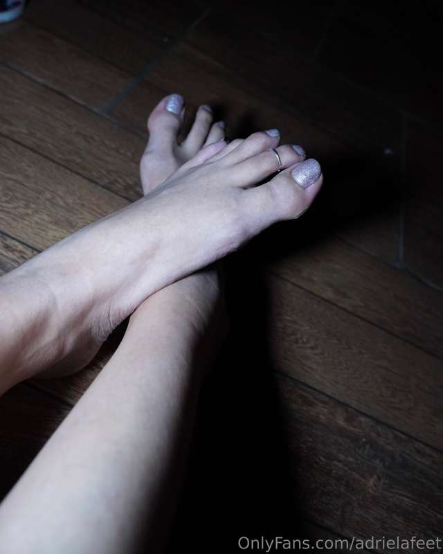 adrielafeet