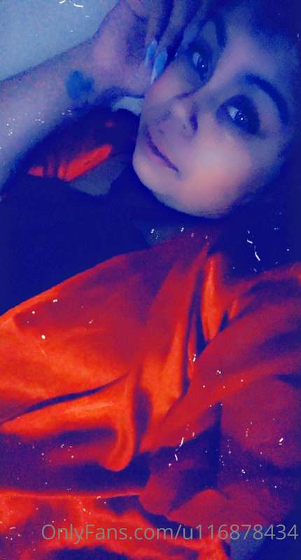 pebblezmakeyabedrock