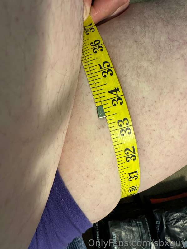 Anyone like thick thighs ?? 😋