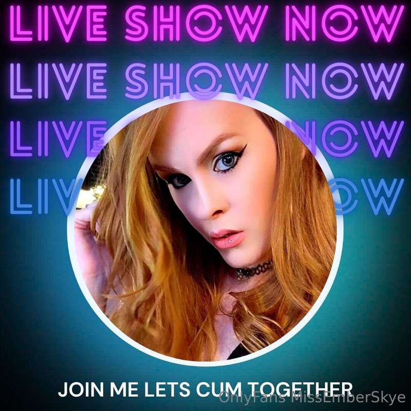 How's your weekend? are you having a Sexy Saturday?  I'm goi..
