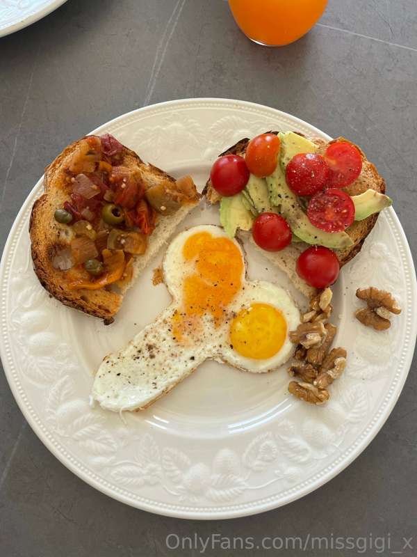 How do you like your eggs in the morning?   Me: