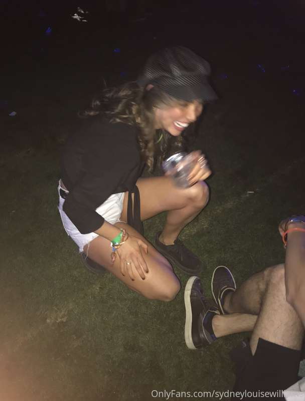 ah, a taste of the unseen footage from coachella. damn I mis..