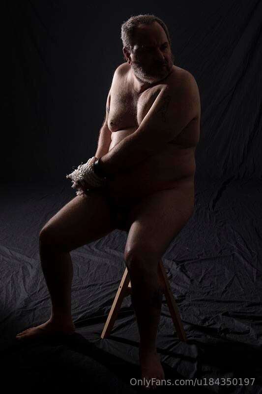 Nude with rope2024
