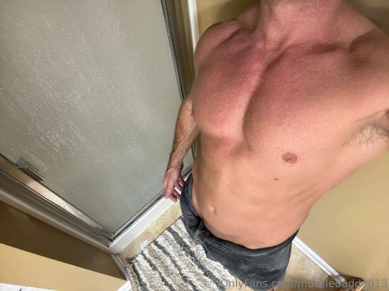 muscledaddy013