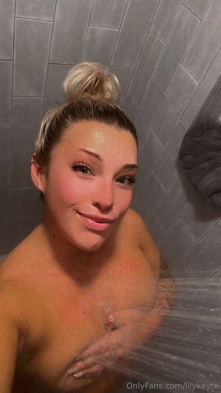 join me in the shower for bonus points! 💦 ... i'm waiting