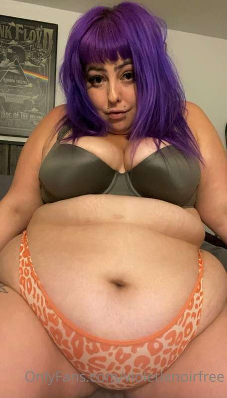 violetlenoirfree image #0