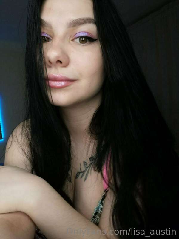 Hey lovelies! 💖 missed you so much!! I had internet issues f..