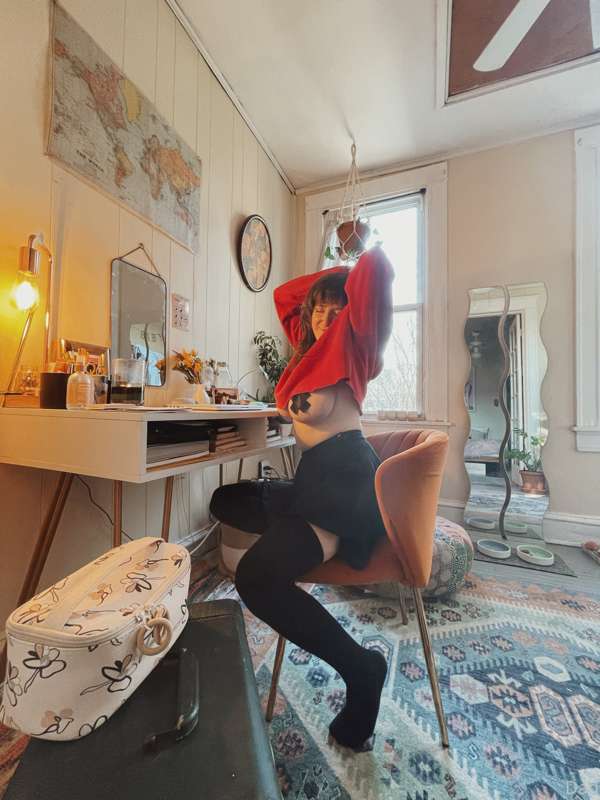 dadeleine image #1