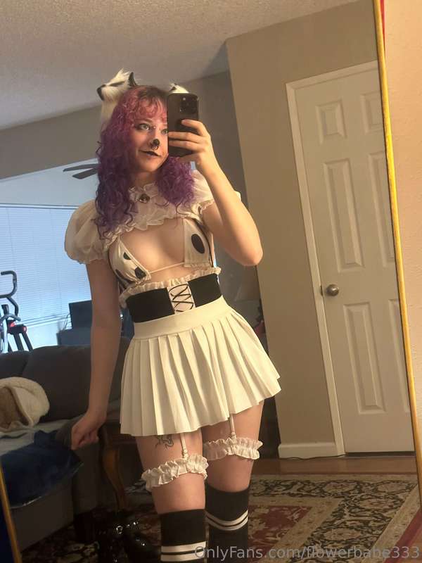 went out last night, didn't take a lot of pics but i felt cu..