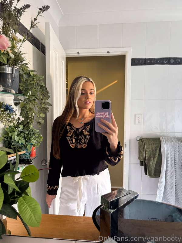 vganbooty