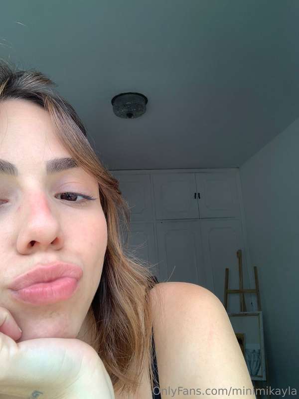 feeling a little bored... send me your best jokes, memes, or..