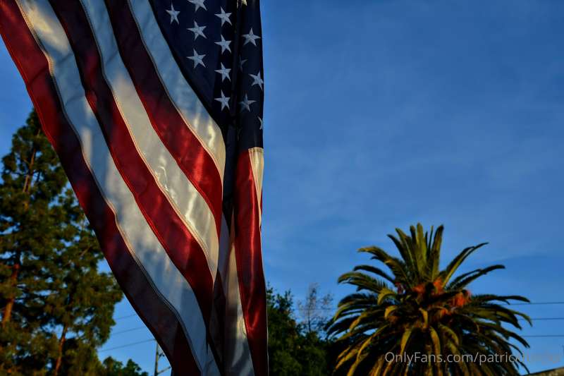 HAPPY 4TH OF JULY!!! Hope everyone has an amazing day...🎆🎇🧨 ..