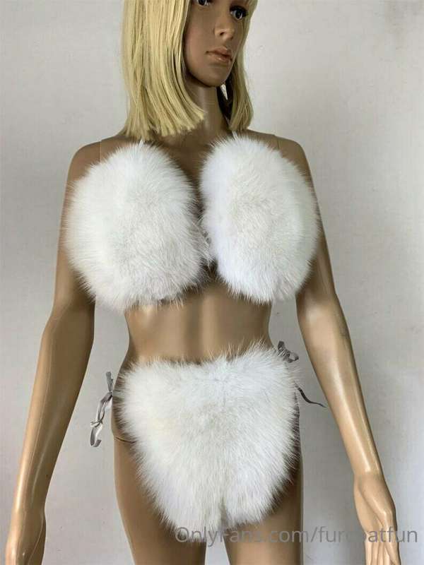 Help me buy this fur bikini by submitting a tribute to your ..