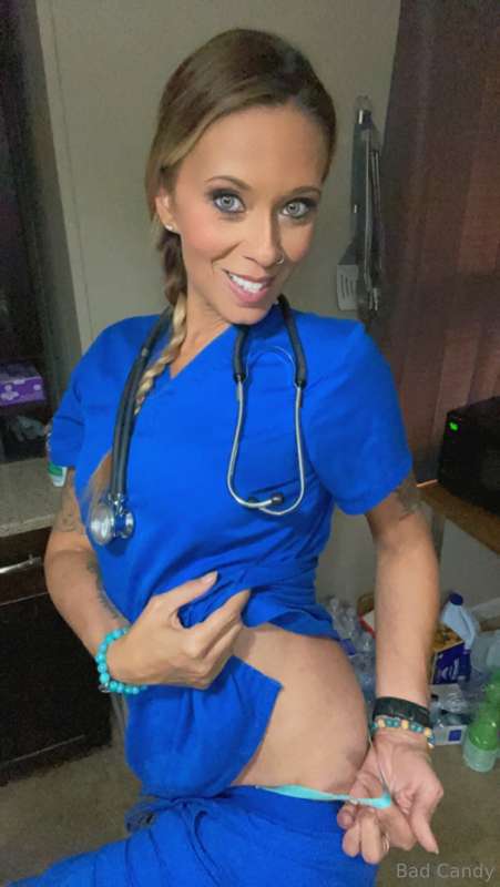 Solo time
Work break after a sex shop stop 
🫦🌶️🤤😻 couldn’t h..
