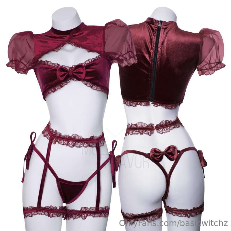 It's that time again! Starting a campaign for a new lingerie..