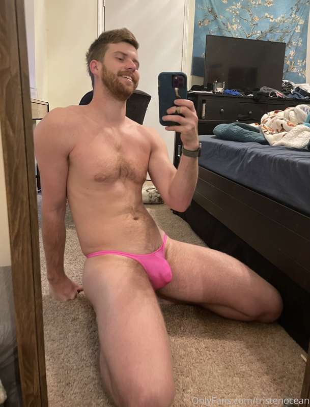 god I love this thong, and it’s actually a swim suit! who wa..