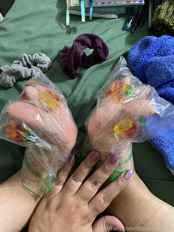 dizzykittenpaws