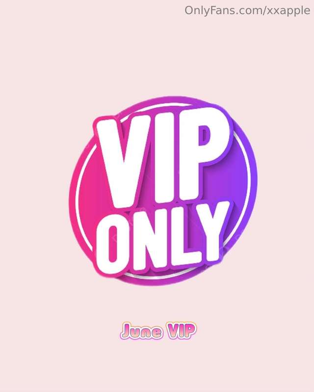 6월VIP 영상 VIP팬분들께 전부 보내드렸어용😍💝이 게시물에는 ‘전송오류로 인해 받지 못하신 VIP팬 분들..