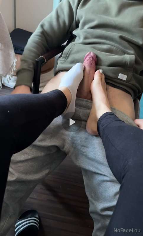 Finish in my white sock! 💦 Watch the full video in my VIP 🤭 ..