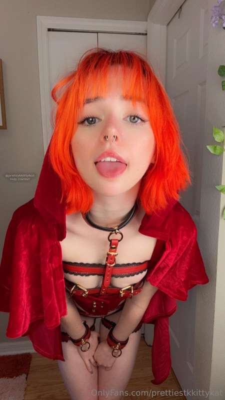 prettiestkkittykat image #3
