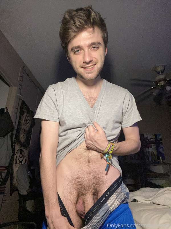 mrbuttoncb image #3