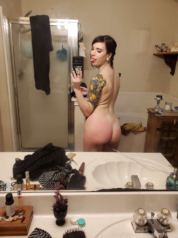 babeghostly image #0