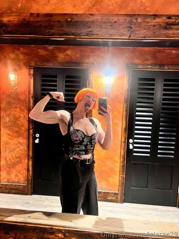 lolarae29