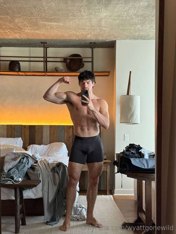 quick pic before getting my clothes on 