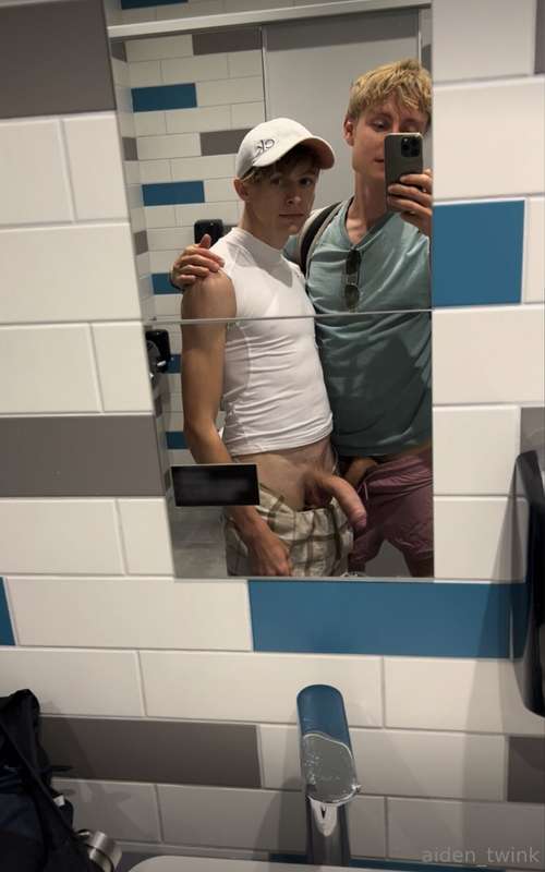 aiden_twink