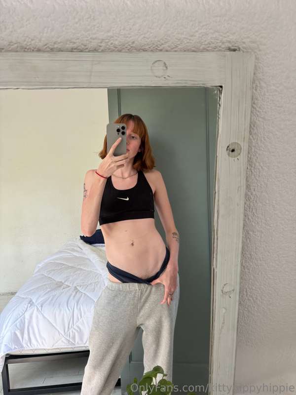 kittynippyhippie image #0