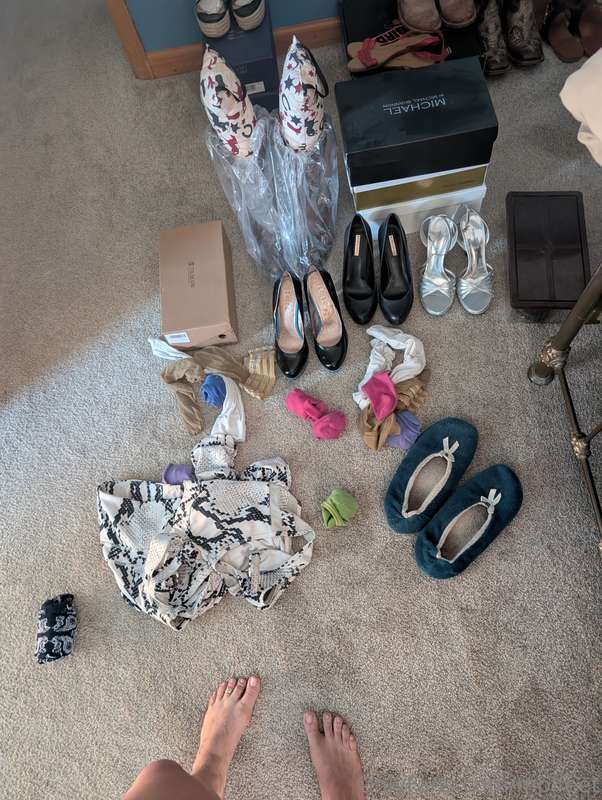 🗣️🗣️🗣️US shopper's 🗣️🗣️🗣️Currently collecting up items I nee..
