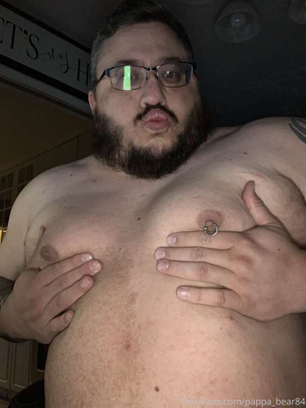 Do I make you horny baby? Well do I!

Btw tips are always we..